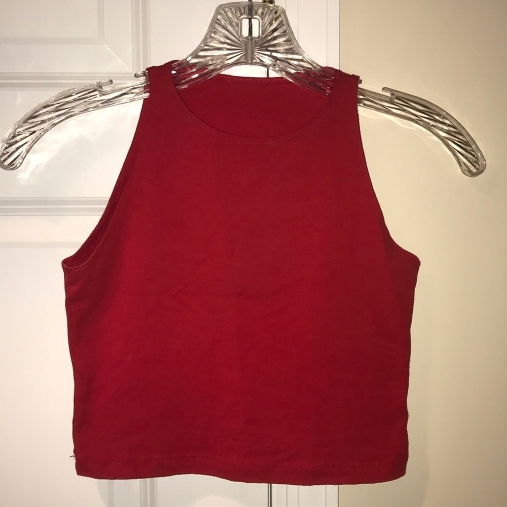 Red hot razor back top!